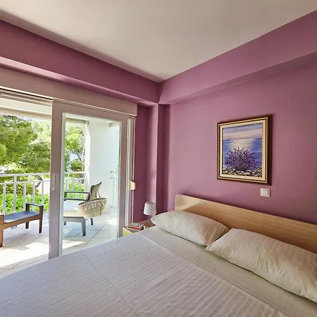 Mirna, 2-bedroom Apartment, Overlooking The Apartment