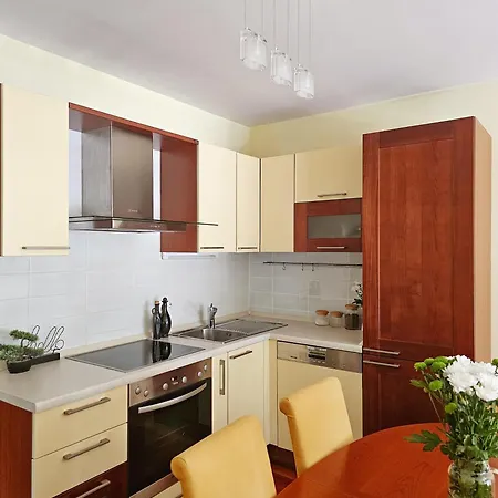 Apartmán Mirna, 2-bedroom Apartment, Overlooking The *