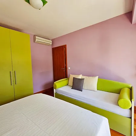 Mirna, 2-bedroom Apartment, Overlooking The *