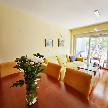 Mirna, 2-bedroom Apartment, Overlooking The * Makarska