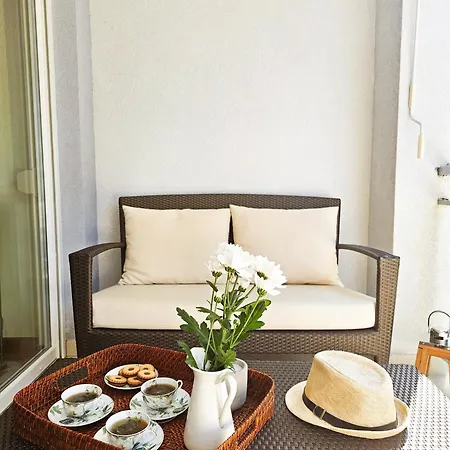 Appartement Mirna, 2-bedroom Apartment, Overlooking The Makarska